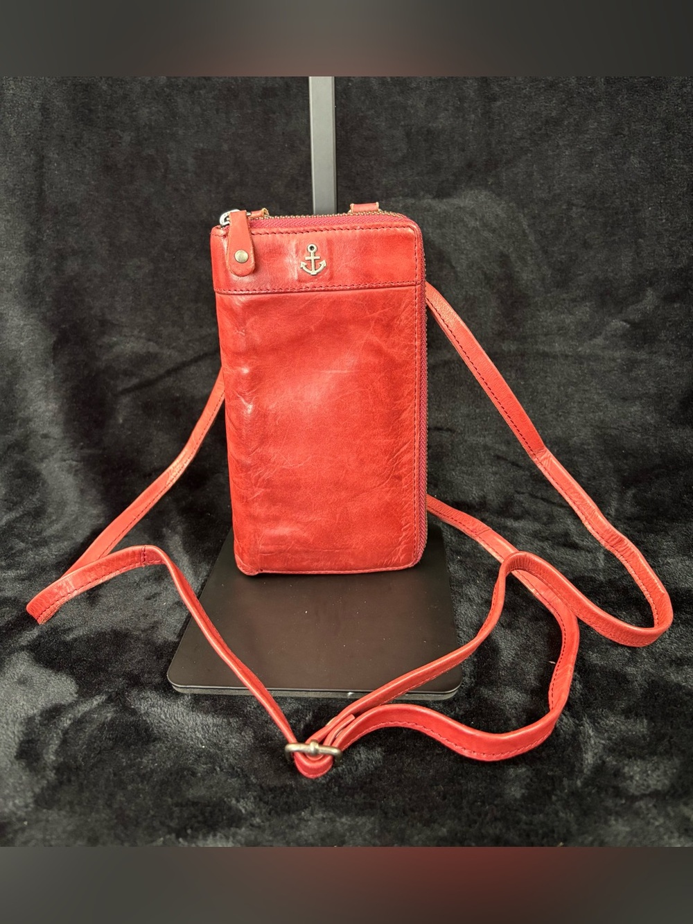 Harbour 2nd Lina Red Leather Phone Pouch Crossbody Wallet